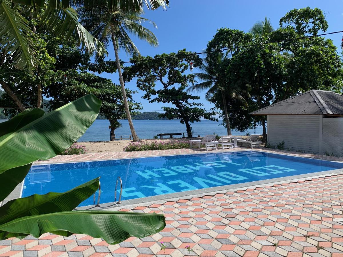White Sands Beach Resort Lembeh Bitung Екстериор снимка